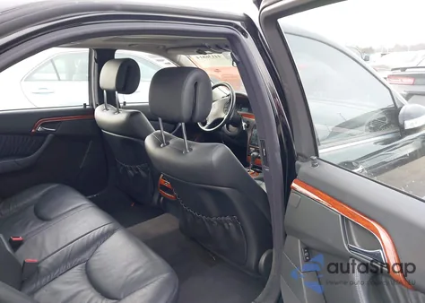 2004 Mercedes-Benz S 430 4Matic z USA, uszkodzony, nr VIN WDBNG83J24A427408